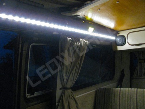 Réglette LED plate Haute Puissance 20x8mm - Couleur Alu Camping  Car/Utilitaire 12V